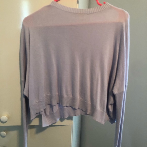 URBAN OUTFITTERS cropped sweater - Picture 1 of 2